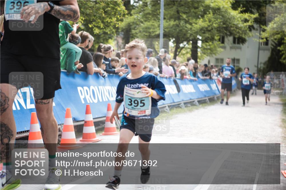 09.05.2026 - Störlauf H.Heesch http://msf.ph/oto/9671392 09.05.2026 13:46:11 Ziel 396, 2025, 395 meine-sportfotos.de
