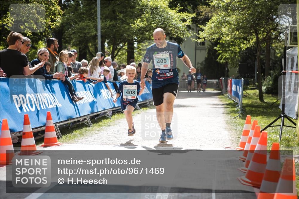 09.05.2026 - Störlauf H.Heesch http://msf.ph/oto/9671469 09.05.2026 13:48:29 Ziel 408, 409 meine-sportfotos.de