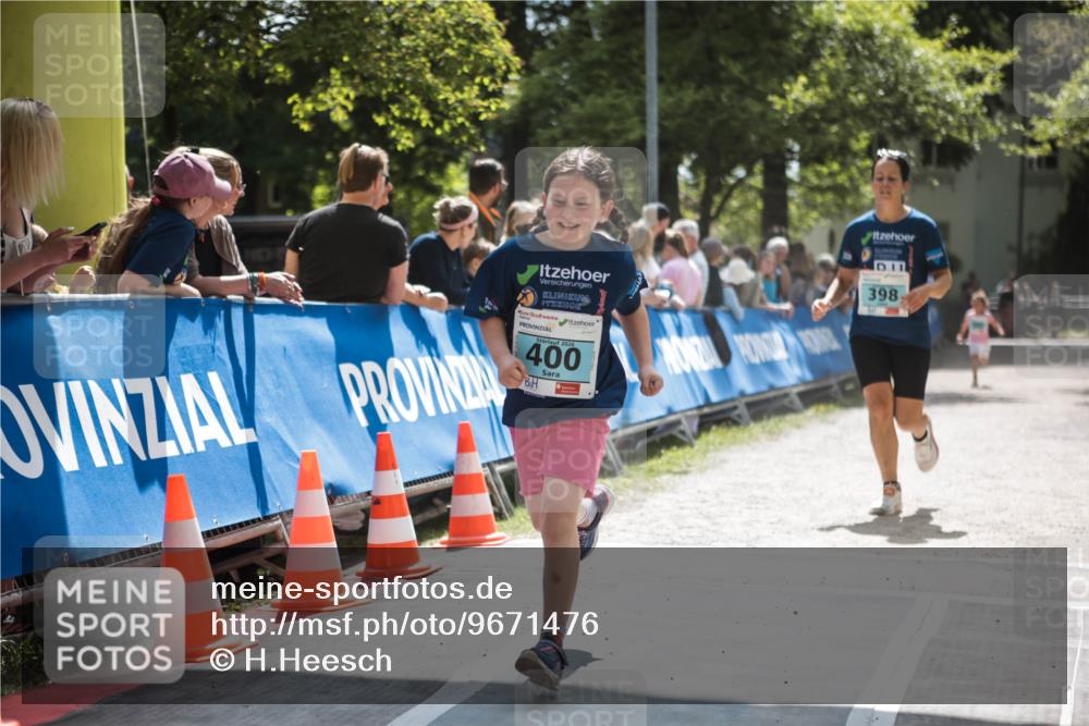 09.05.2026 - Störlauf H.Heesch http://msf.ph/oto/9671476 09.05.2026 13:48:41 Ziel 400, 398 meine-sportfotos.de