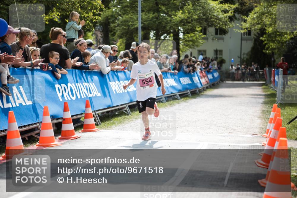 09.05.2026 - Störlauf H.Heesch http://msf.ph/oto/9671518 09.05.2026 13:54:44 Ziel 5, 554 meine-sportfotos.de