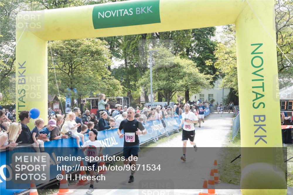 09.05.2026 - Störlauf H.Heesch http://msf.ph/oto/9671534 09.05.2026 13:56:18 Ziel 731, 792 meine-sportfotos.de