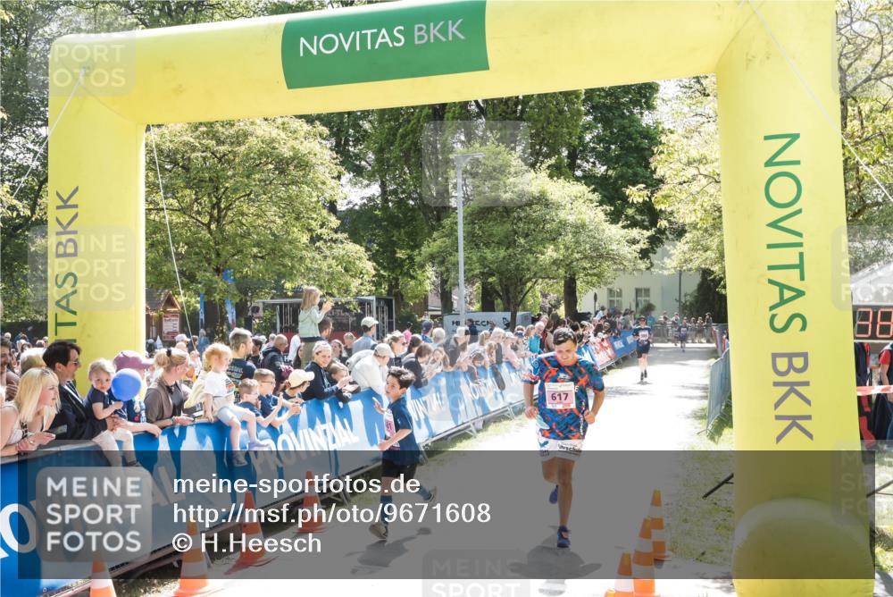 09.05.2026 - Störlauf H.Heesch http://msf.ph/oto/9671608 09.05.2026 13:57:39 Ziel 617 meine-sportfotos.de
