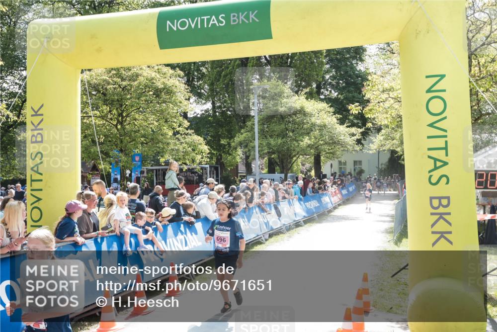09.05.2026 - Störlauf H.Heesch http://msf.ph/oto/9671651 09.05.2026 13:58:21 Ziel 10 meine-sportfotos.de