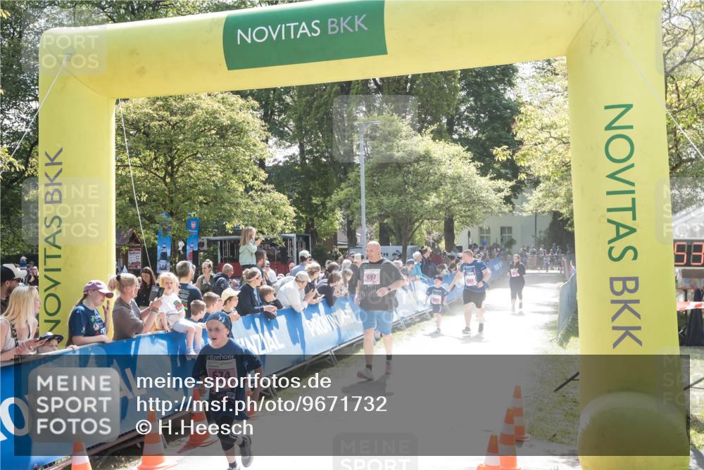 09.05.2026 - Störlauf H.Heesch http://msf.ph/oto/9671732 09.05.2026 13:58:55 Ziel 674 meine-sportfotos.de