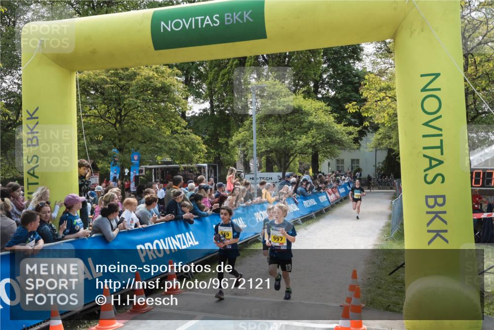 09.05.2026 - Störlauf H.Heesch http://msf.ph/oto/9672121 09.05.2026 14:11:07 Ziel 10, 949, 997, 19 meine-sportfotos.de