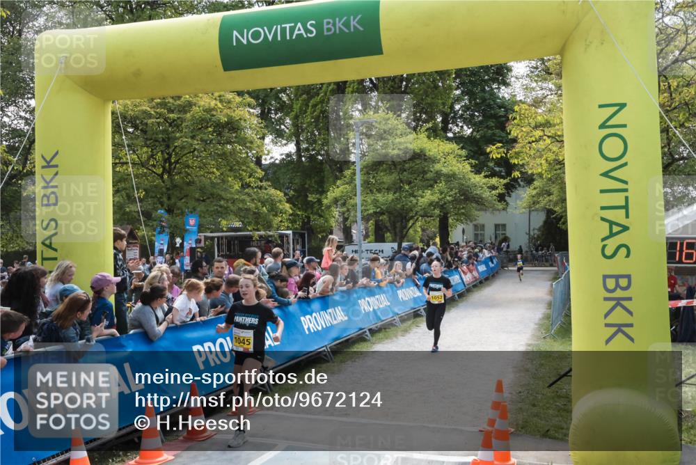09.05.2026 - Störlauf H.Heesch http://msf.ph/oto/9672124 09.05.2026 14:11:16 Ziel 1045, 1052, 36 meine-sportfotos.de