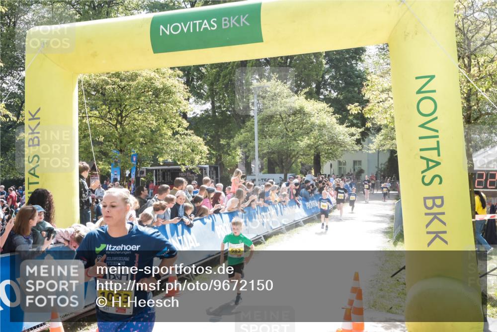 09.05.2026 - Störlauf H.Heesch http://msf.ph/oto/9672150 09.05.2026 14:12:21 Ziel 1033, 982 meine-sportfotos.de