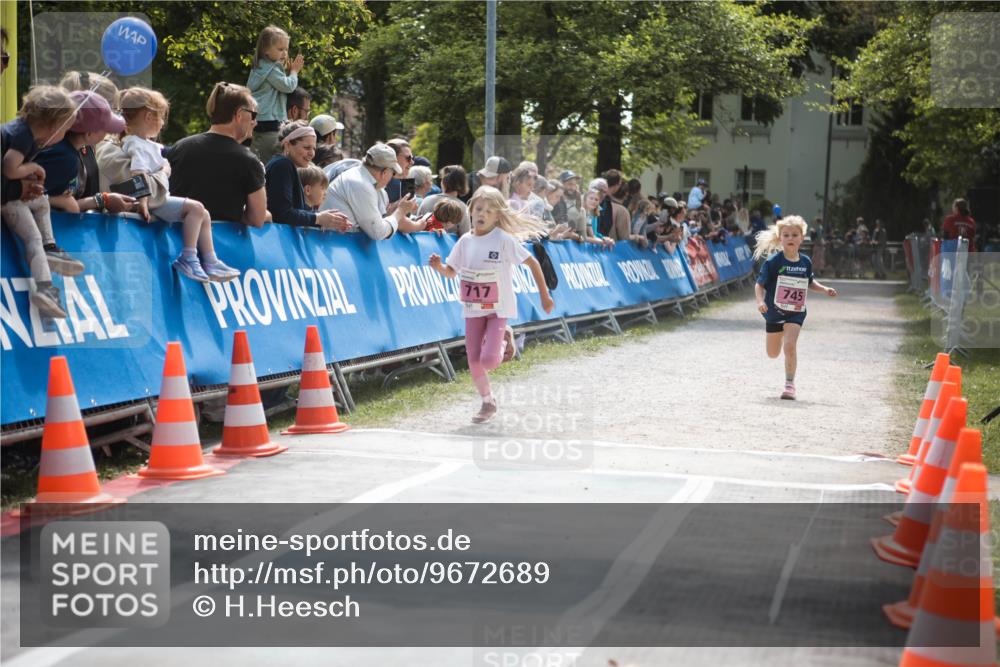 09.05.2026 - Störlauf H.Heesch http://msf.ph/oto/9672689 09.05.2026 13:55:40 Ziel 717, 745 meine-sportfotos.de