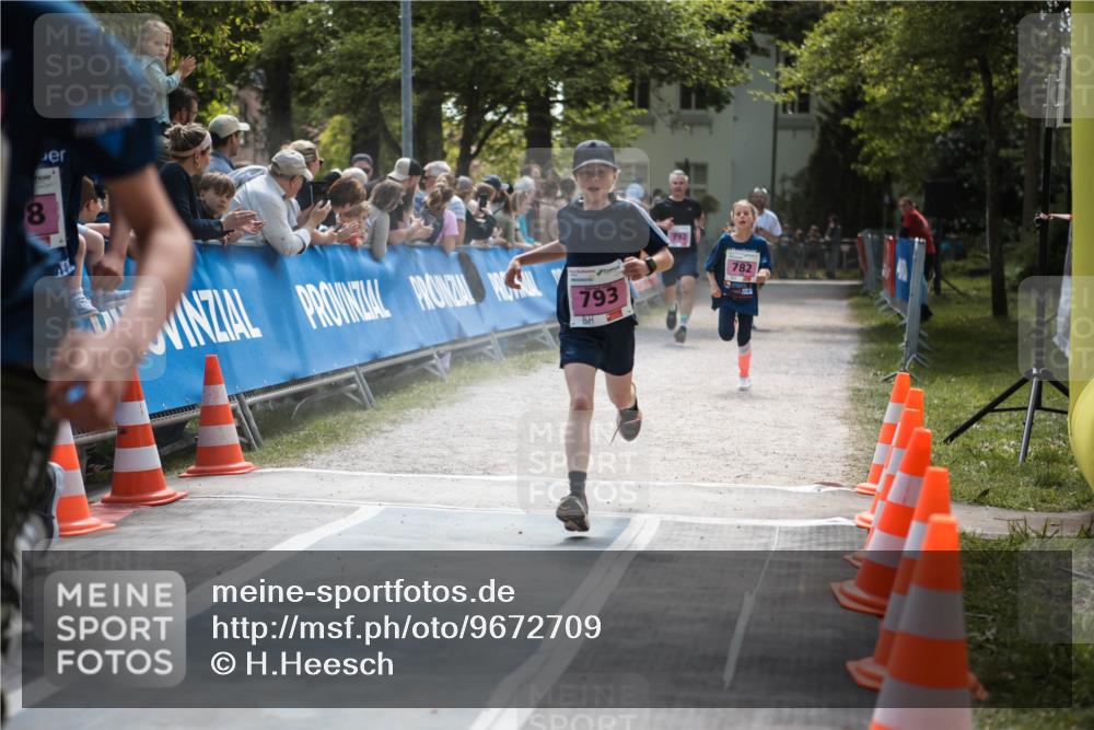 09.05.2026 - Störlauf H.Heesch http://msf.ph/oto/9672709 09.05.2026 13:56:14 Ziel 8, 793, 792, 782 meine-sportfotos.de