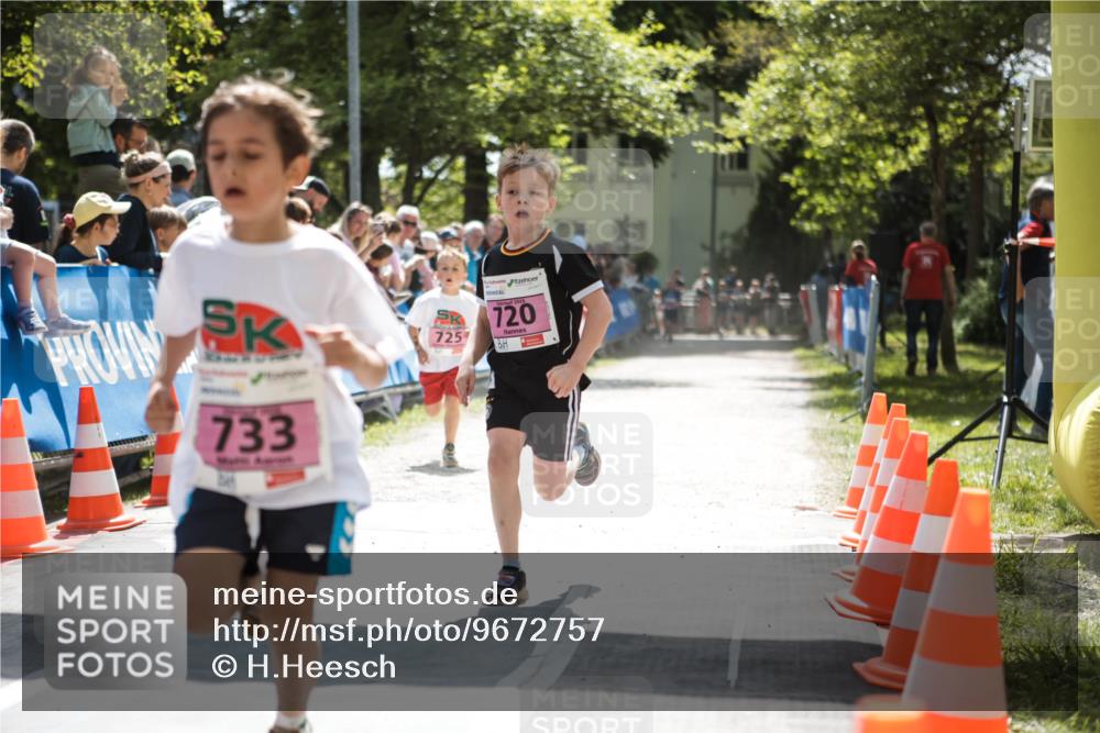 09.05.2026 - Störlauf H.Heesch http://msf.ph/oto/9672757 09.05.2026 13:57:24 Ziel 733, 725, 720 meine-sportfotos.de