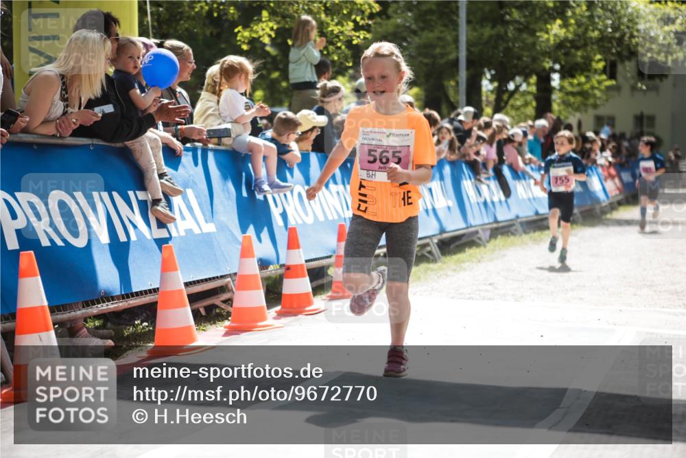 09.05.2026 - Störlauf H.Heesch http://msf.ph/oto/9672770 09.05.2026 13:57:36 Ziel 2026, 565, 755 meine-sportfotos.de