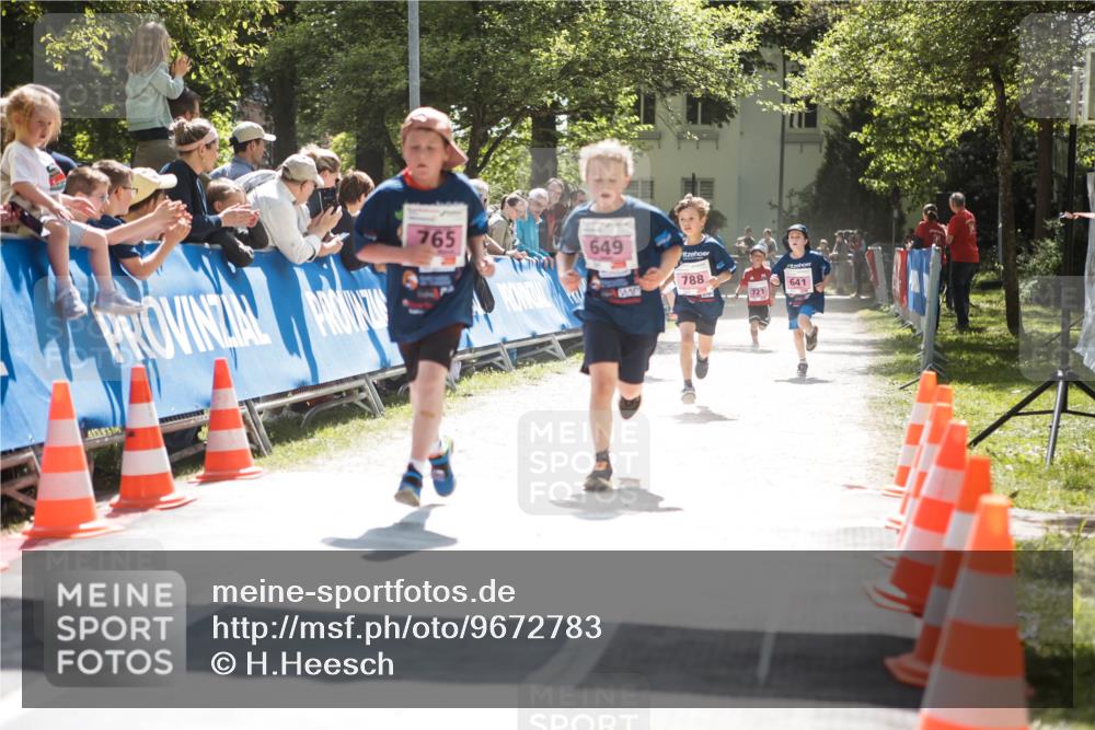 09.05.2026 - Störlauf H.Heesch http://msf.ph/oto/9672783 09.05.2026 13:57:52 Ziel 765, 649, 788, 641 meine-sportfotos.de