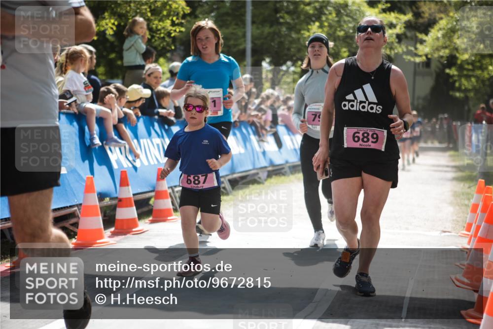 09.05.2026 - Störlauf H.Heesch http://msf.ph/oto/9672815 09.05.2026 13:58:16 Ziel 687, 79, 2026, 689 meine-sportfotos.de