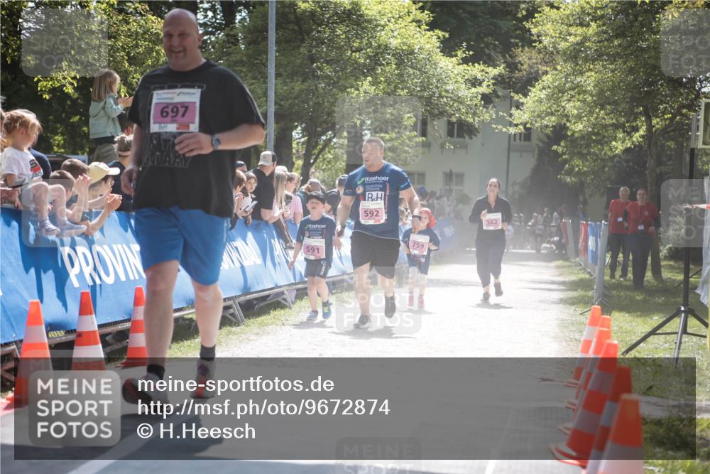 09.05.2026 - Störlauf H.Heesch http://msf.ph/oto/9672874 09.05.2026 13:58:56 Ziel 697, 592, 591, 759, 562 meine-sportfotos.de