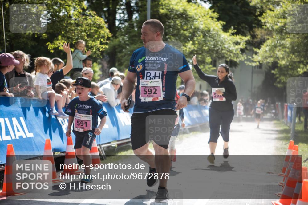 09.05.2026 - Störlauf H.Heesch http://msf.ph/oto/9672878 09.05.2026 13:58:59 Ziel 591, 2026, 592, 26 meine-sportfotos.de