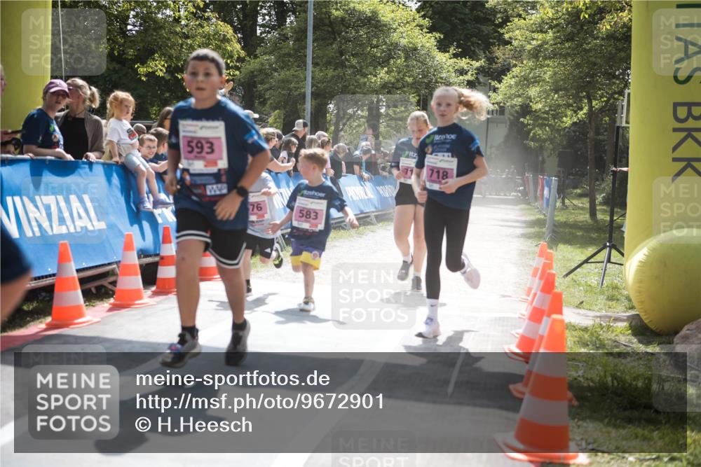 09.05.2026 - Störlauf H.Heesch http://msf.ph/oto/9672901 09.05.2026 13:59:17 Ziel 593, 718, 76, 583 meine-sportfotos.de