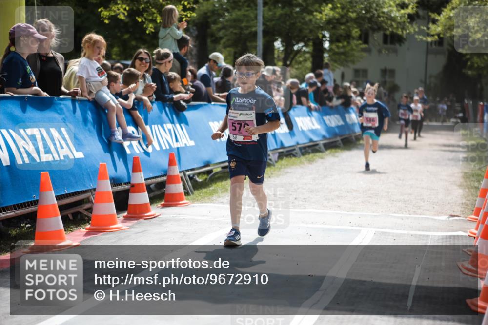 09.05.2026 - Störlauf H.Heesch http://msf.ph/oto/9672910 09.05.2026 13:59:26 Ziel 570 meine-sportfotos.de