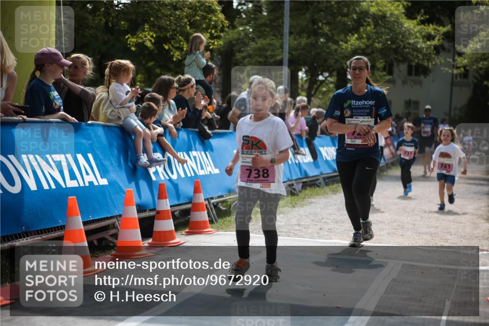 09.05.2026 - Störlauf H.Heesch http://msf.ph/oto/9672920 09.05.2026 13:59:34 Ziel 738, 741 meine-sportfotos.de