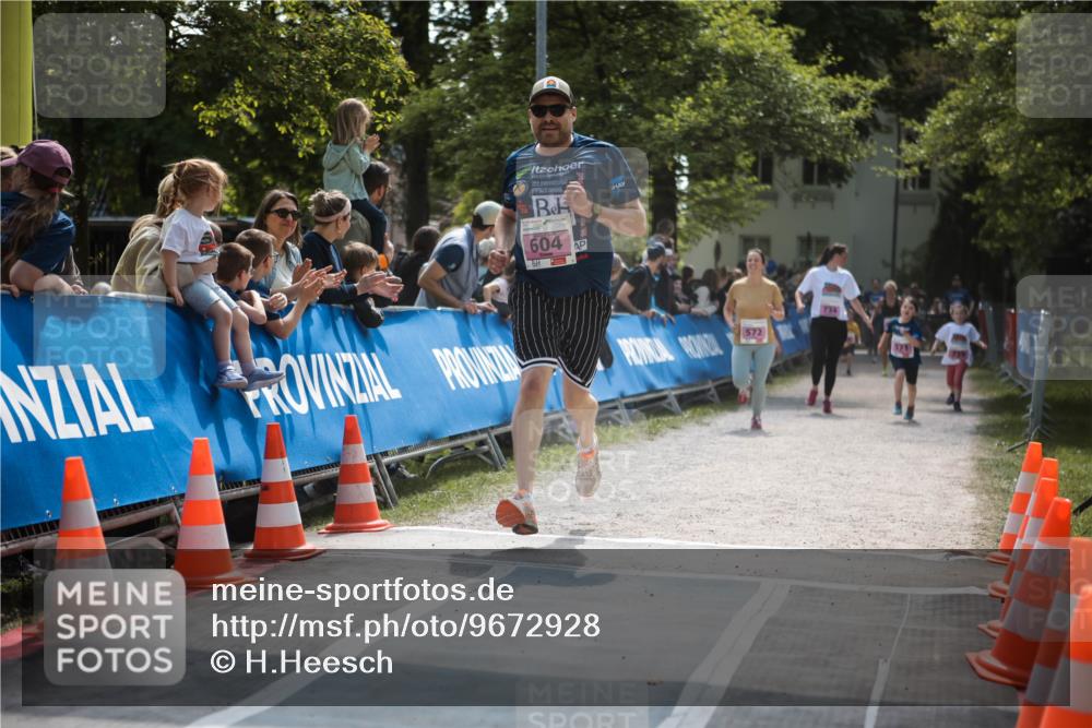 09.05.2026 - Störlauf H.Heesch http://msf.ph/oto/9672928 09.05.2026 13:59:39 Ziel 604, 572, 571 meine-sportfotos.de