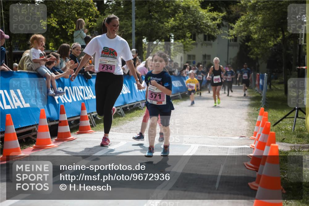 09.05.2026 - Störlauf H.Heesch http://msf.ph/oto/9672936 09.05.2026 13:59:43 Ziel 734, 571, 724 meine-sportfotos.de