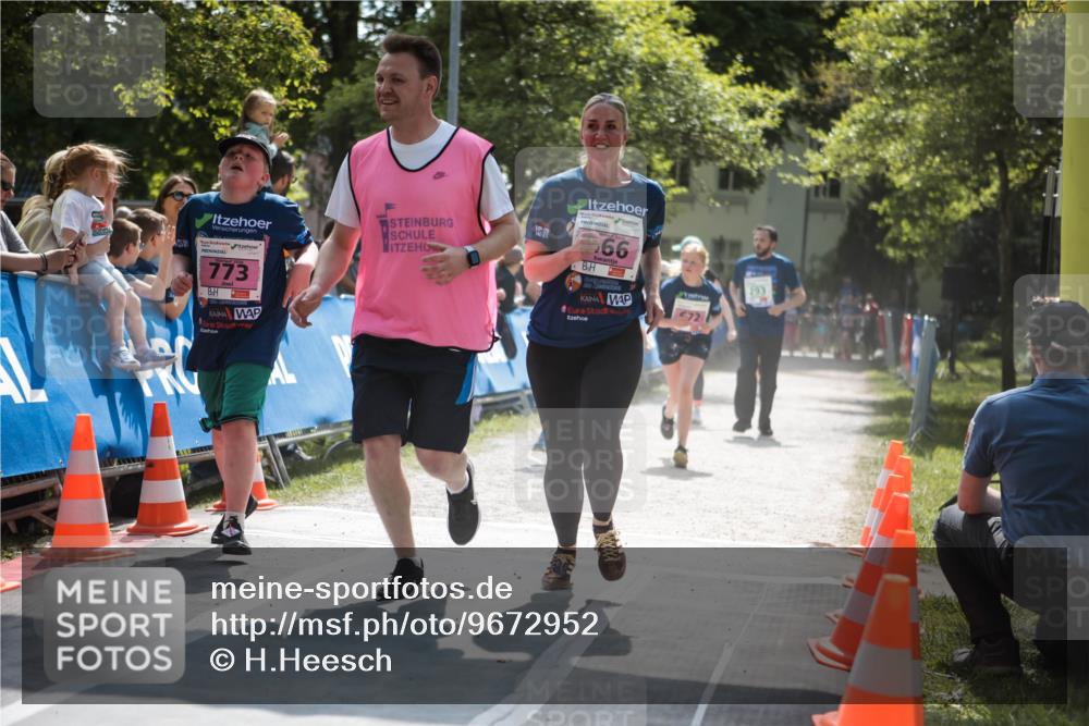 09.05.2026 - Störlauf H.Heesch http://msf.ph/oto/9672952 09.05.2026 13:59:55 Ziel 773, 566, 293 meine-sportfotos.de