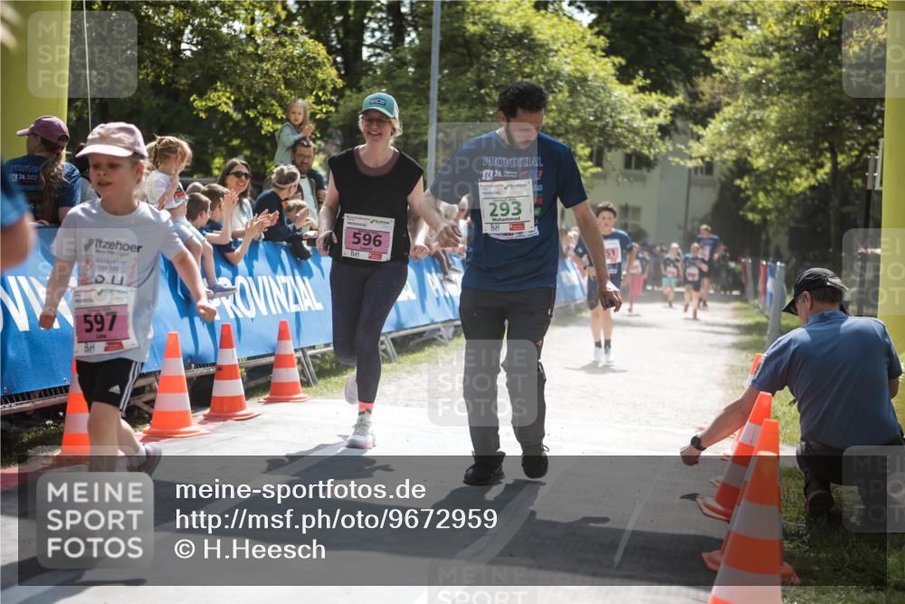 09.05.2026 - Störlauf H.Heesch http://msf.ph/oto/9672959 09.05.2026 13:59:59 Ziel 26, 597, 596, 26, 293 meine-sportfotos.de