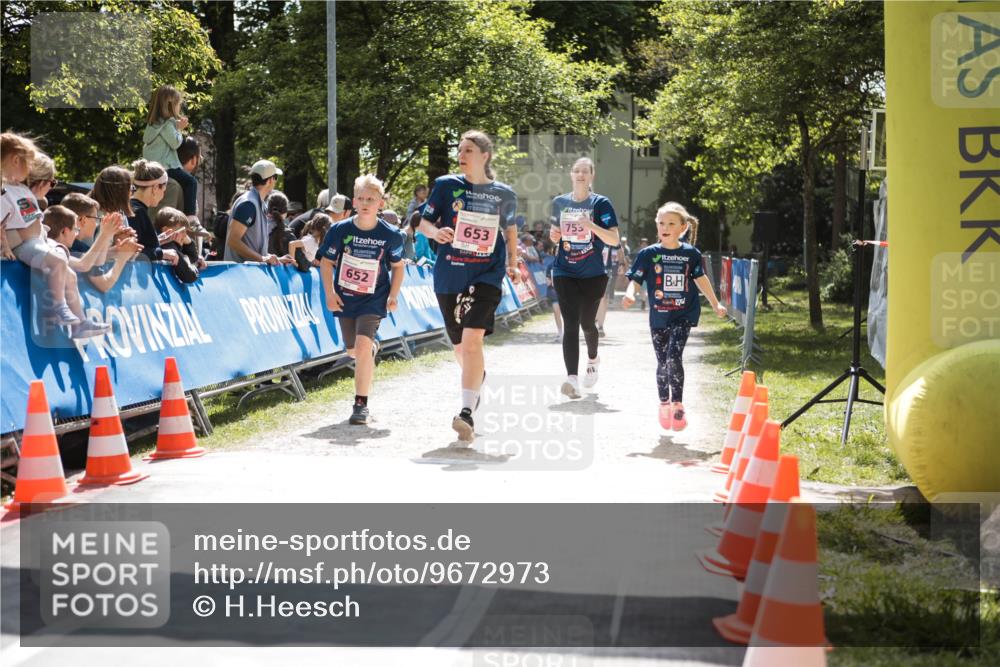09.05.2026 - Störlauf H.Heesch http://msf.ph/oto/9672973 09.05.2026 14:00:18 Ziel 653, 652, 753 meine-sportfotos.de