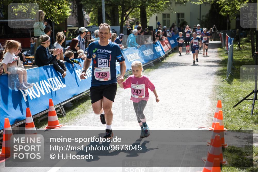 09.05.2026 - Störlauf H.Heesch http://msf.ph/oto/9673045 09.05.2026 14:01:41 Ziel 748, 747 meine-sportfotos.de