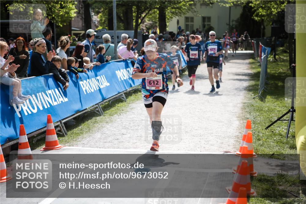 09.05.2026 - Störlauf H.Heesch http://msf.ph/oto/9673052 09.05.2026 14:01:46 Ziel 612, 677, 676 meine-sportfotos.de