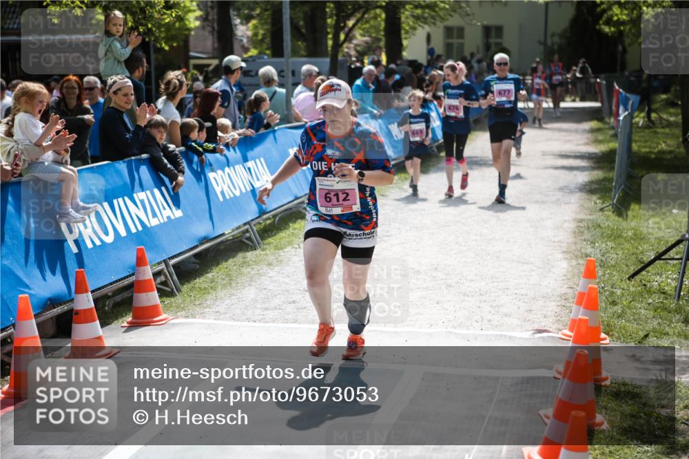 09.05.2026 - Störlauf H.Heesch http://msf.ph/oto/9673053 09.05.2026 14:01:47 Ziel 612, 676, 677 meine-sportfotos.de