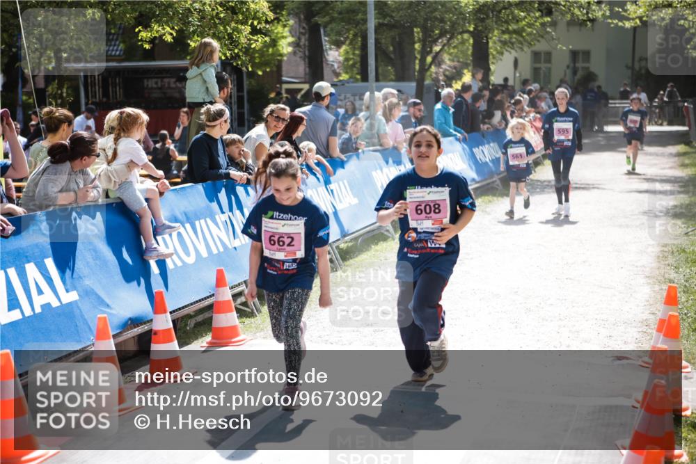 09.05.2026 - Störlauf H.Heesch http://msf.ph/oto/9673092 09.05.2026 14:02:16 Ziel 662, 608, 561, 595 meine-sportfotos.de