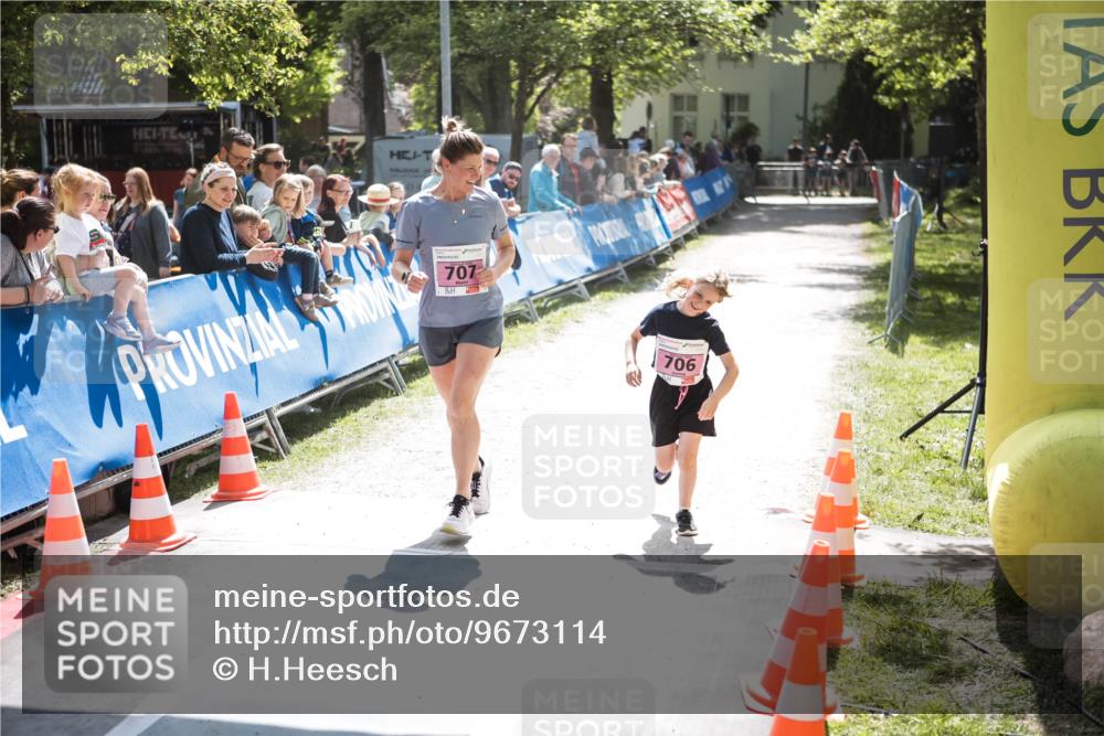09.05.2026 - Störlauf H.Heesch http://msf.ph/oto/9673114 09.05.2026 14:02:53 Ziel 707, 706 meine-sportfotos.de