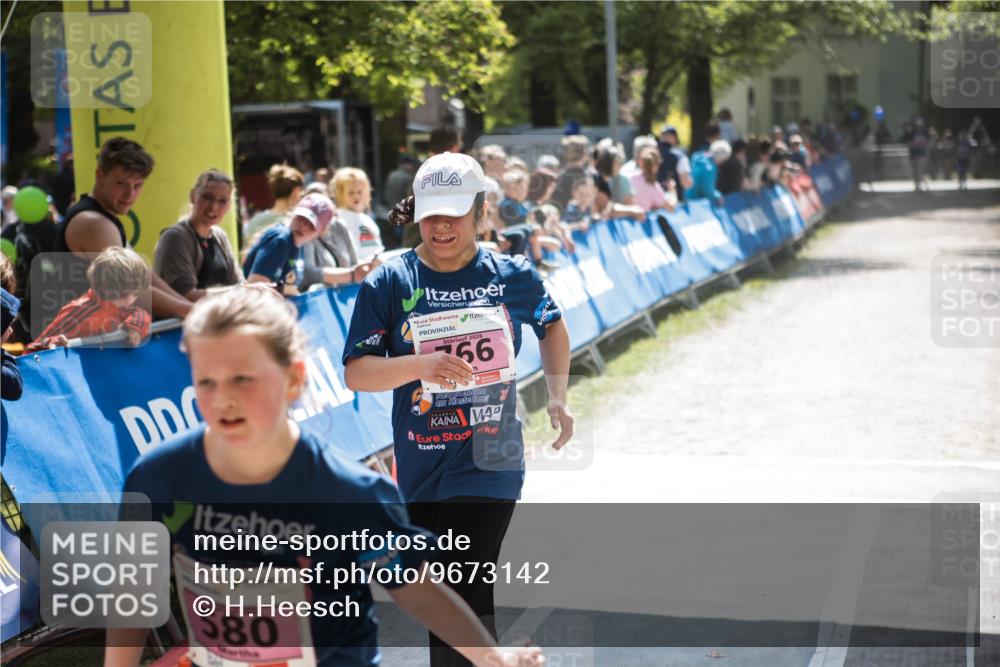 09.05.2026 - Störlauf H.Heesch http://msf.ph/oto/9673142 09.05.2026 14:03:41 Ziel 2026, 766, 580 meine-sportfotos.de