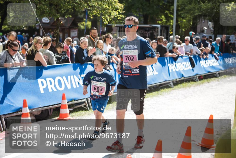 09.05.2026 - Störlauf H.Heesch http://msf.ph/oto/9673187 09.05.2026 14:06:11 Ziel 683, 702 meine-sportfotos.de