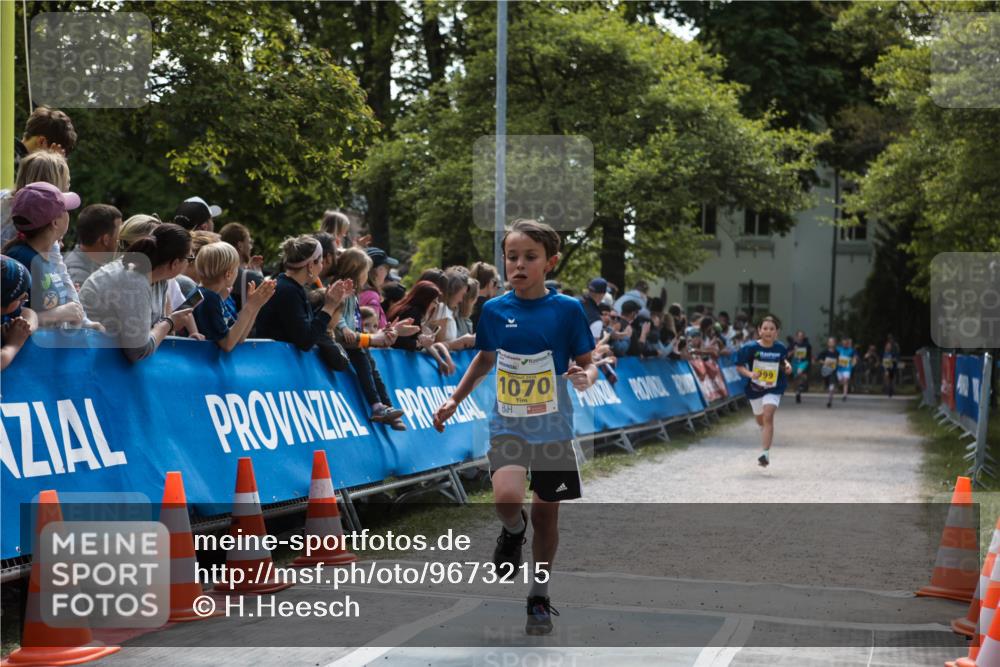 09.05.2026 - Störlauf H.Heesch http://msf.ph/oto/9673215 09.05.2026 14:09:48 Ziel 2020, 1070, 999 meine-sportfotos.de