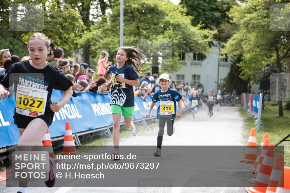 09.05.2026 - Störlauf H.Heesch http://msf.ph/oto/9673297 09.05.2026 14:11:00 Ziel 2026, 1027, 810 meine-sportfotos.de