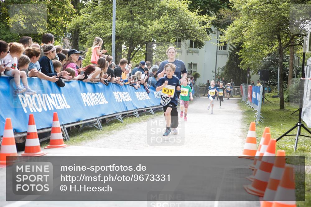 09.05.2026 - Störlauf H.Heesch http://msf.ph/oto/9673331 09.05.2026 14:11:34 Ziel 839, 967, 979, 1054 meine-sportfotos.de