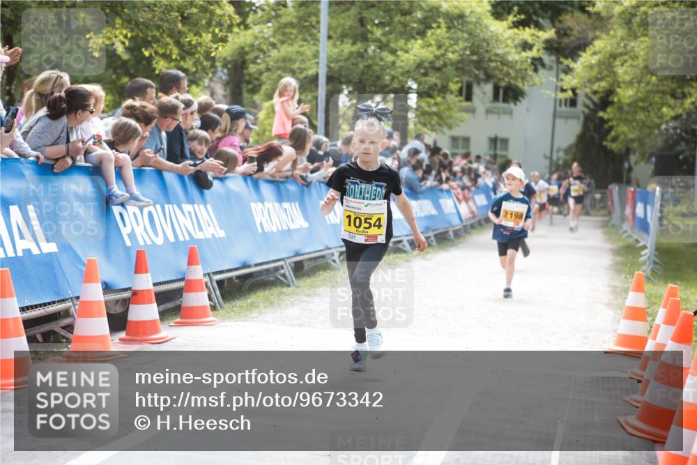 09.05.2026 - Störlauf H.Heesch http://msf.ph/oto/9673342 09.05.2026 14:11:40 Ziel 1054, 2198 meine-sportfotos.de