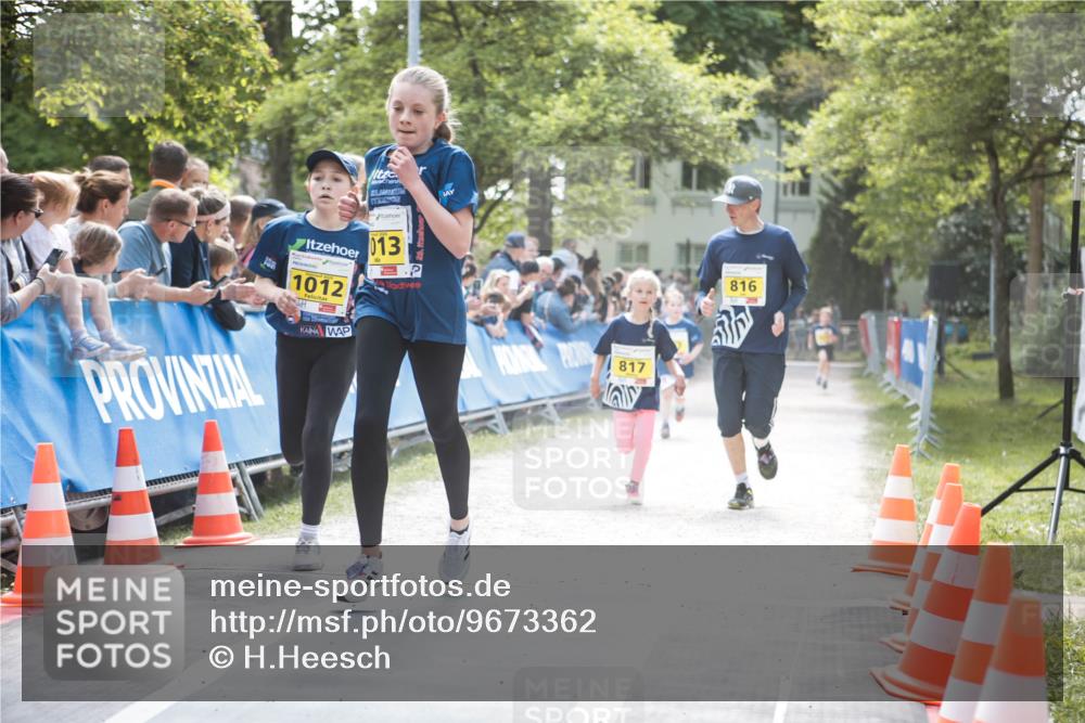 09.05.2026 - Störlauf H.Heesch http://msf.ph/oto/9673362 09.05.2026 14:11:52 Ziel 1012, 013, 817, 816 meine-sportfotos.de
