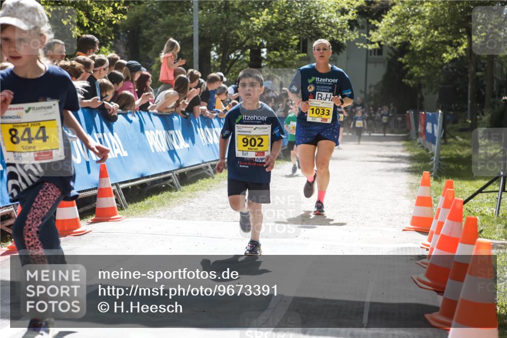 09.05.2026 - Störlauf H.Heesch http://msf.ph/oto/9673391 09.05.2026 14:12:20 Ziel 2026, 844, 902, 1033 meine-sportfotos.de