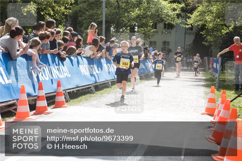 09.05.2026 - Störlauf H.Heesch http://msf.ph/oto/9673399 09.05.2026 14:12:24 Ziel 19, 984, 977, 1035 meine-sportfotos.de