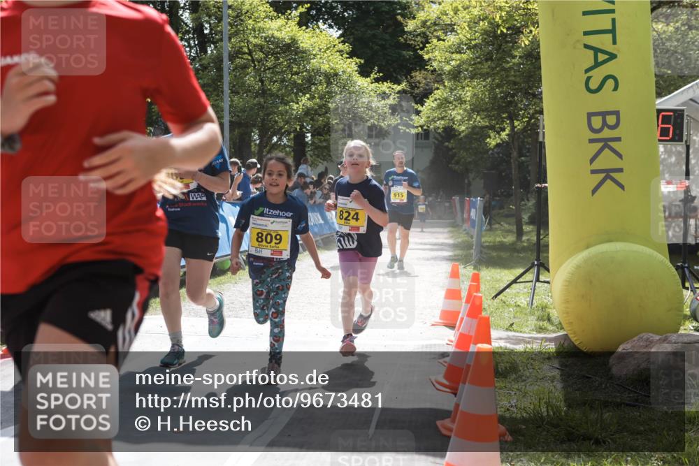 09.05.2026 - Störlauf H.Heesch http://msf.ph/oto/9673481 09.05.2026 14:13:16 Ziel 809 meine-sportfotos.de