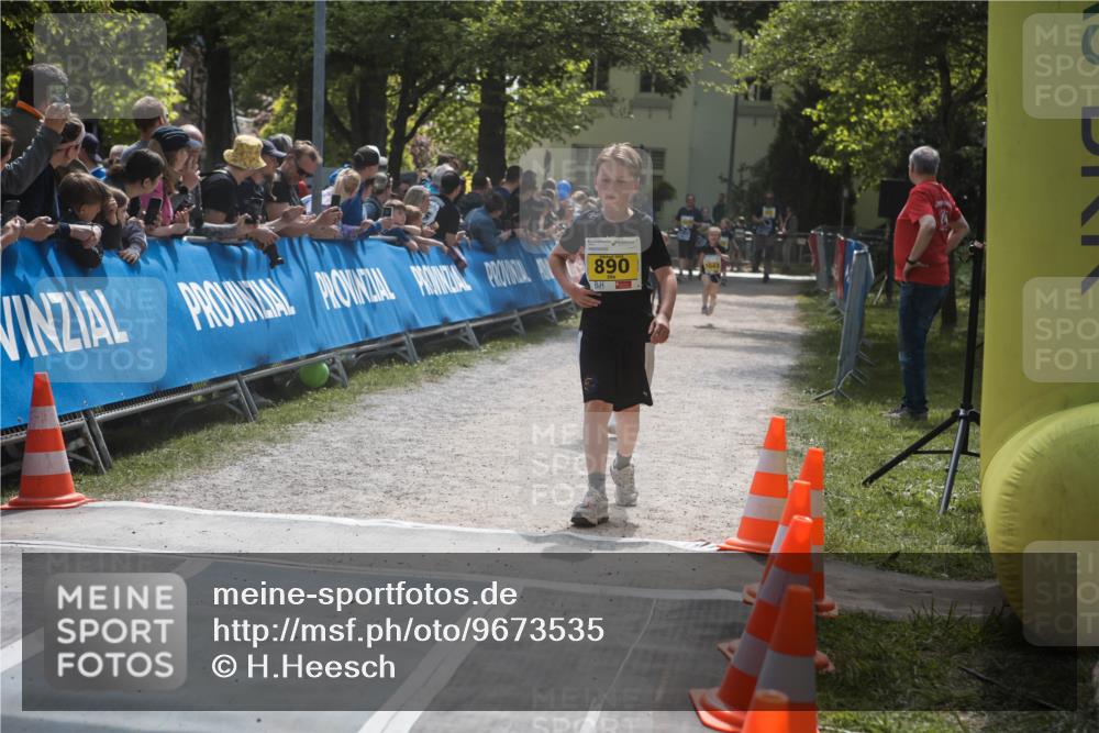 09.05.2026 - Störlauf H.Heesch http://msf.ph/oto/9673535 09.05.2026 14:13:54 Ziel 890 meine-sportfotos.de