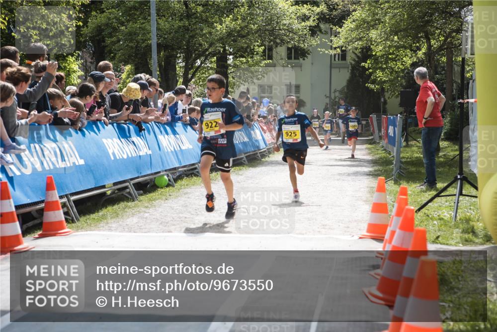 09.05.2026 - Störlauf H.Heesch http://msf.ph/oto/9673550 09.05.2026 14:14:09 Ziel 922, 925, 1003 meine-sportfotos.de