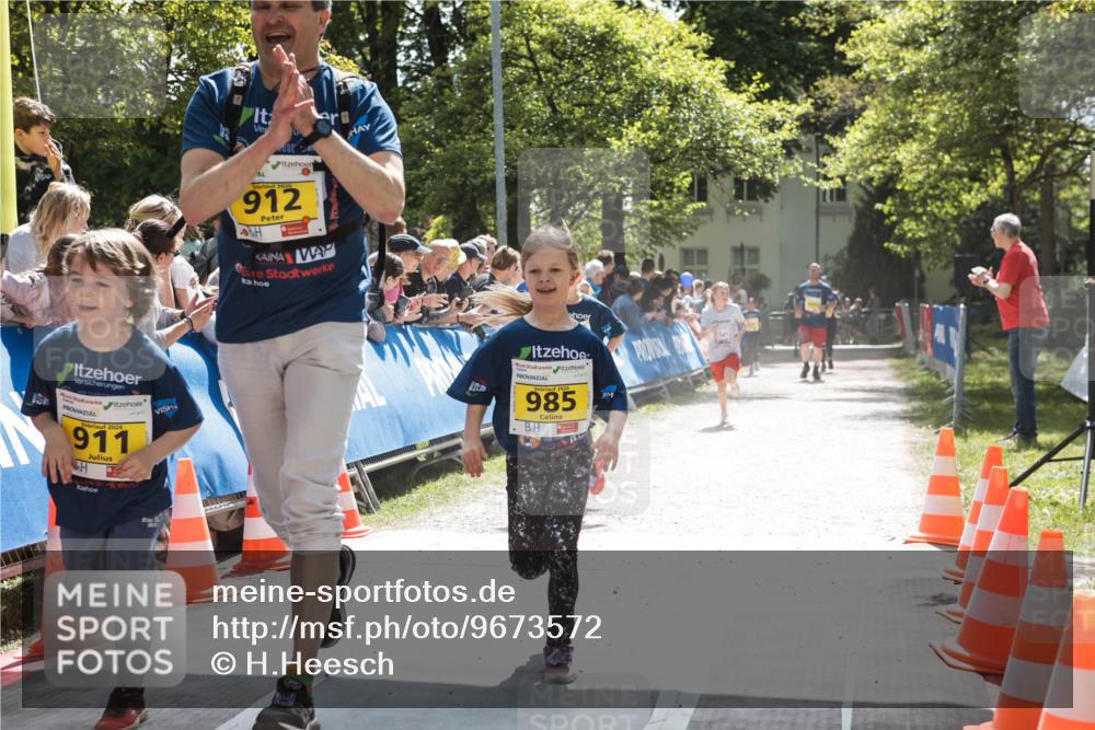 09.05.2026 - Störlauf H.Heesch http://msf.ph/oto/9673572 09.05.2026 14:14:21 Ziel 2026, 911, 912, 985 meine-sportfotos.de