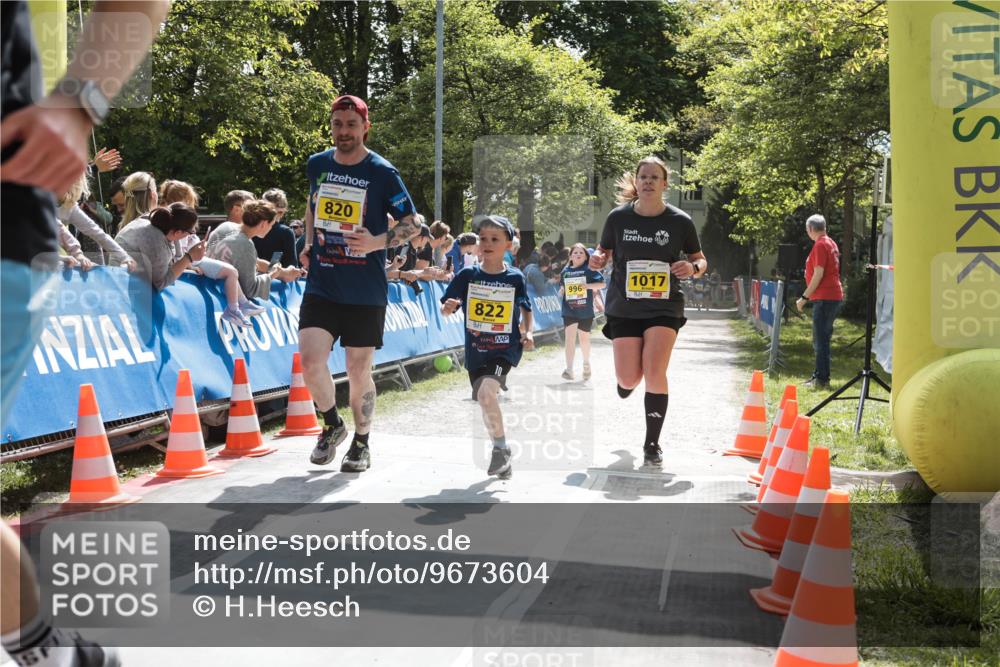 09.05.2026 - Störlauf H.Heesch http://msf.ph/oto/9673604 09.05.2026 14:14:40 Ziel 820, 822, 996, 1017 meine-sportfotos.de