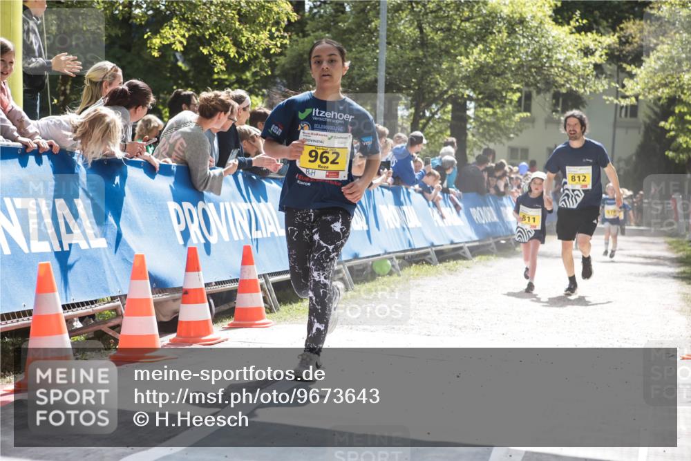 09.05.2026 - Störlauf H.Heesch http://msf.ph/oto/9673643 09.05.2026 14:15:13 Ziel 2026, 962, 811, 812 meine-sportfotos.de