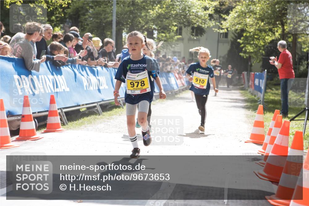 09.05.2026 - Störlauf H.Heesch http://msf.ph/oto/9673653 09.05.2026 14:15:18 Ziel 2026, 978, 910 meine-sportfotos.de