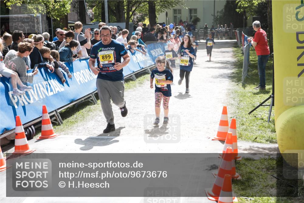 09.05.2026 - Störlauf H.Heesch http://msf.ph/oto/9673676 09.05.2026 14:15:38 Ziel 899, 9, 806, 1010 meine-sportfotos.de