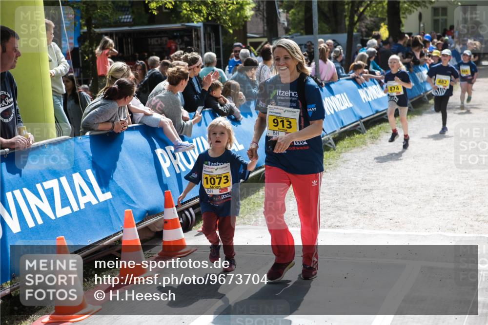 09.05.2026 - Störlauf H.Heesch http://msf.ph/oto/9673704 09.05.2026 14:16:05 Ziel 1073, 913, 874, 882 meine-sportfotos.de